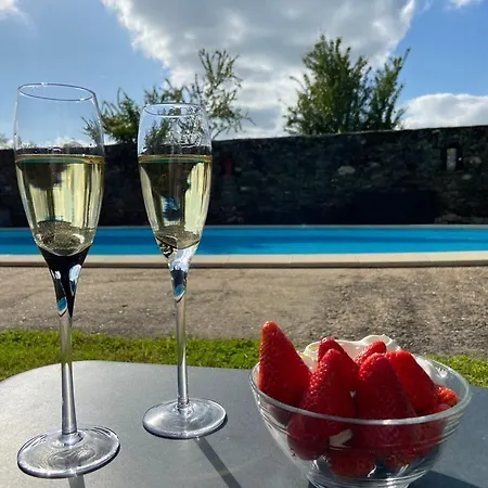 The Alpaca 4* Chalais (Dordogne)