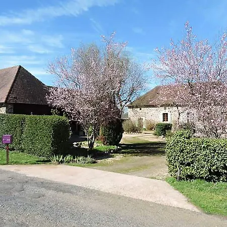 The Alpaca Bed & Breakfast Chalais (Dordogne)