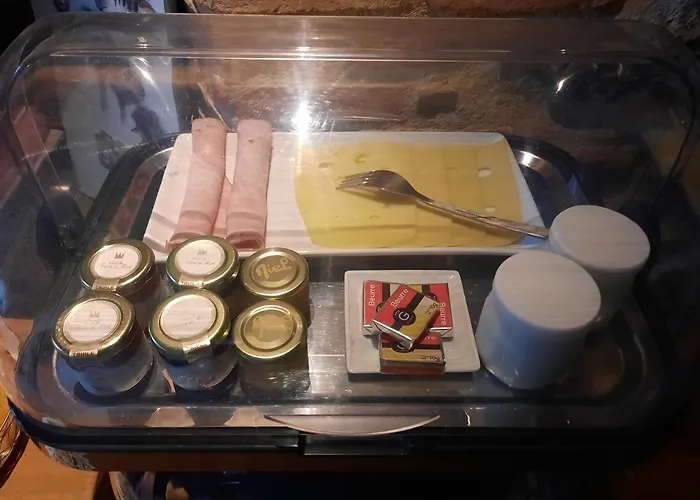 The Alpaca 4* Chalais (Dordogne)