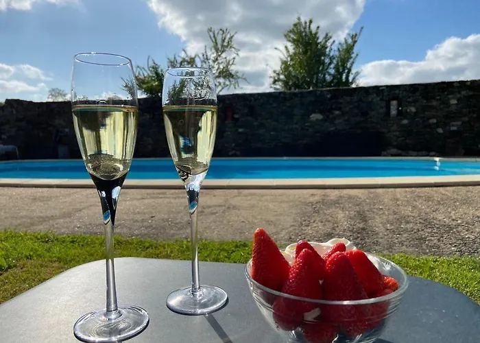 The Alpaca 4* Chalais (Dordogne)