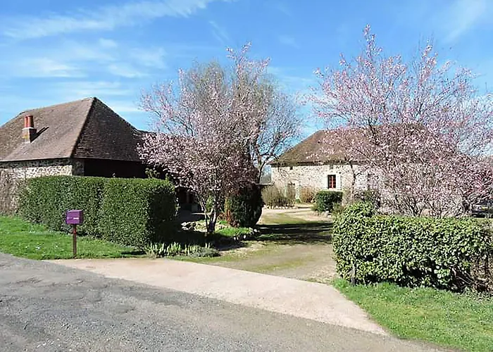 The Alpaca Bed & Breakfast Chalais (Dordogne)