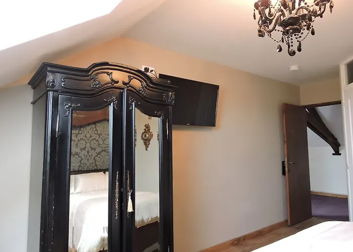 The Alpaca Bed and Breakfast Chalais (Dordogne)